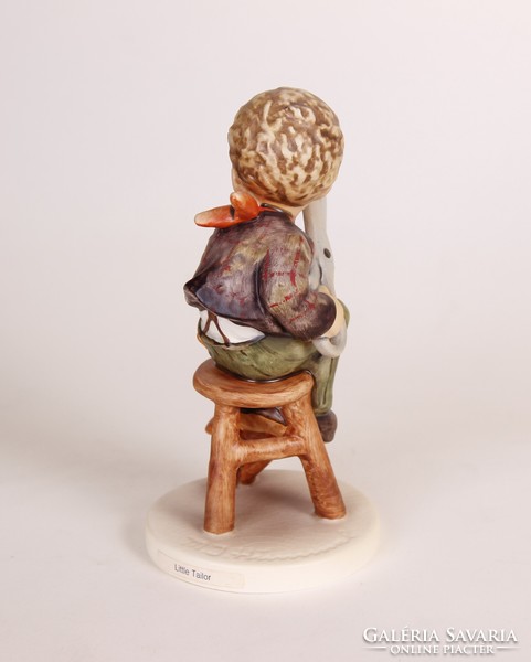 Little tailor - 15 cm hummel / goebel porcelain figurine