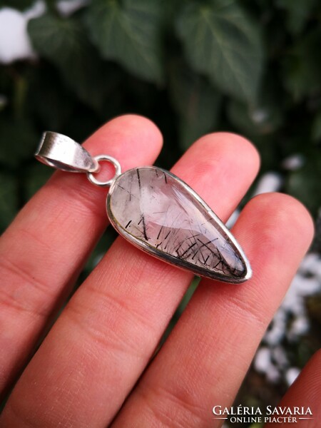 Rock crystal and tourmaline silver pendant
