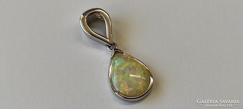 Silver stone pendant