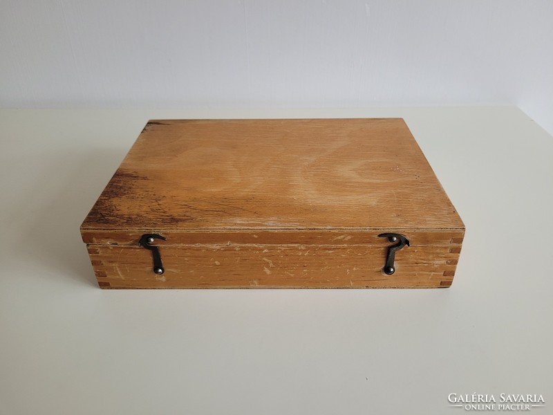 Vintage régi kis fa doboz faláda fa láda 30 x 21 cm