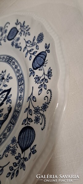 English onion flower patterned plate