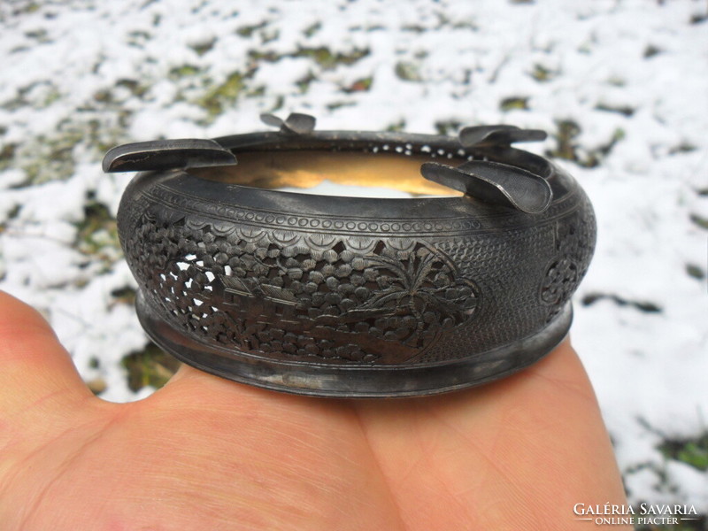 Vietnamese 900 silver ashtray with dragon porcelain bowl.
