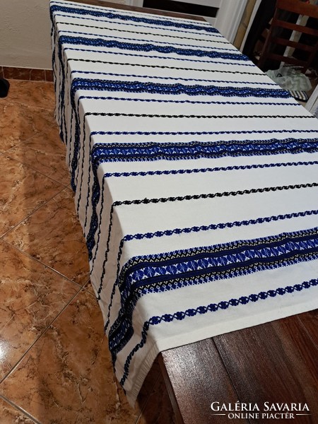 White blue old tablecloth tablecloth tablecloth village peasant