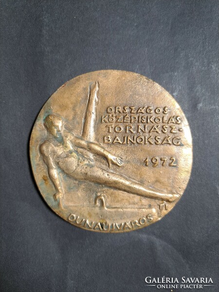 Dunaújváros, 1972 - bronze plaque, commemorative medal - national high school gymnastics championship (diameter 9 cm)