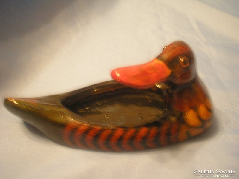 U12 antique lacquer and carved duck artistic drinking trough are sold together, a rarity