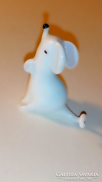 White glass mouse mascot figure 184.