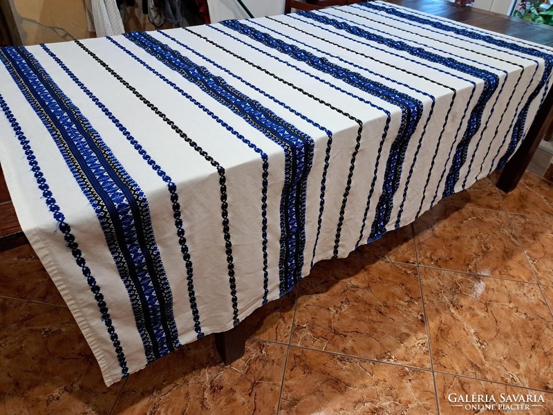 White blue old tablecloth tablecloth tablecloth village peasant