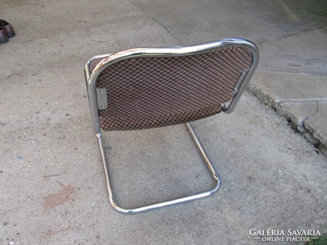 Retro chrome tubular chair