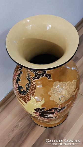 Hibátlan, hatalmas, Kinai porcelán váza, padlóváza.  52 cm-es magasságú.