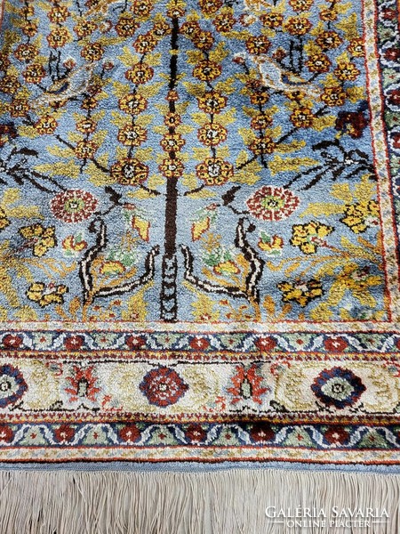 Dreamy caterpillar silk 100x150 cm hand-knotted Persian carpet ff_24