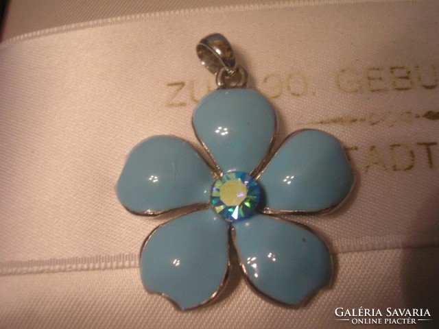 Antique turquoise fire enamel flower shape with silver plated pendant + gemstone