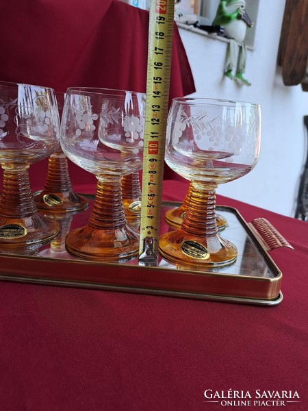 Gyönyörű 6 db 0,25 dl-es talpas poharak borospohár pezsgőspohár