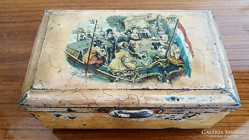 Régi jelenetes fémdoboz vintage doboz