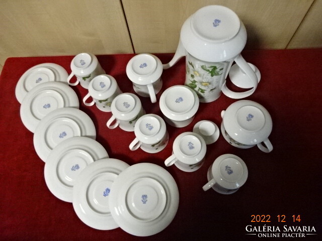 Alföldi porcelain, 16-piece tea set with daisy pattern. He has! Jokai.