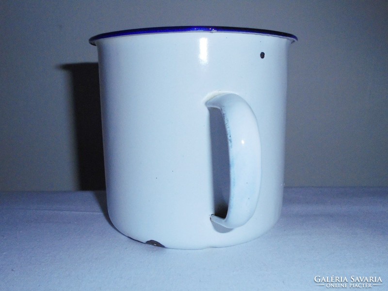Retro enameled mug - flower pattern - 0.7 Liter