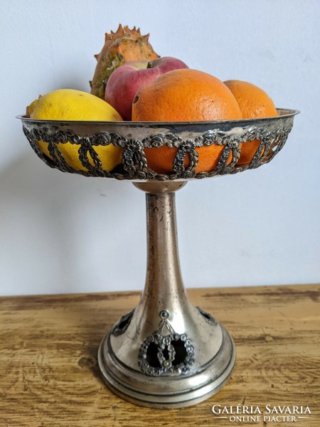Art Nouveau fruit stand, offering