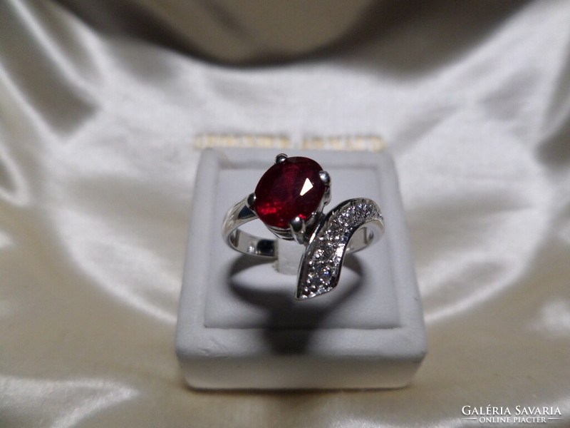 White gold ring with rubies and diamonds