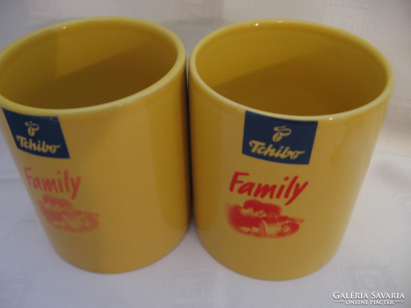 Tchibo family retro yellow mug