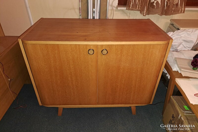 Beautiful mid-century Great Plains furniture factory TV stand cabinet nostalgia