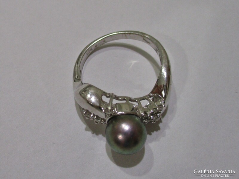 Wonderful old art deco 18kt gold ring with Tahitian pearl and 0.18ct brill sale!