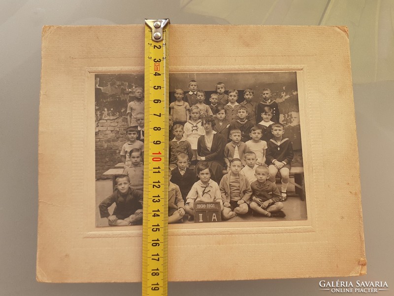 Régi gyerekfotó csoportkép vintage fénykép iskolai osztálykép 1930-31