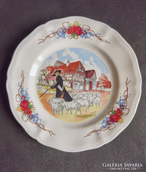 Vintage Sarreguemines Obernai faience plates