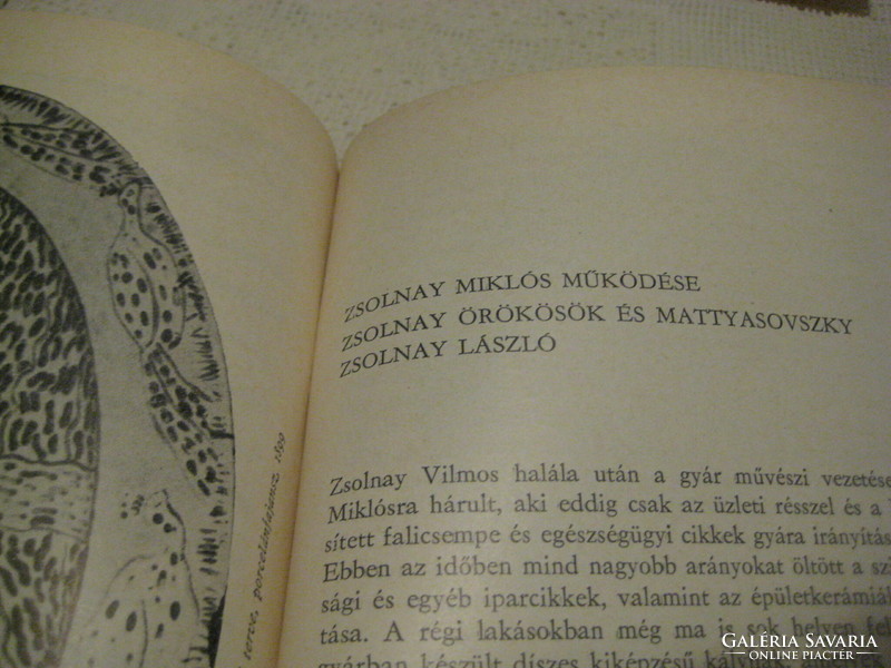 A Zsolnay Kerámia , Matyasovszky Zsolnay Margit és Hárs Éva munkája   Pécs 1966