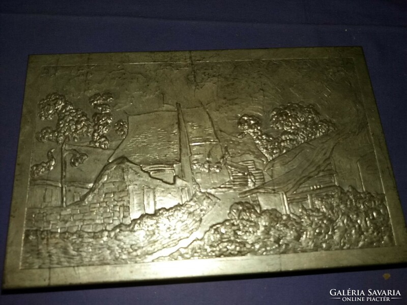Beautiful antique metal lid landscape decoration cigar box / card box 22 x 4.5 x 14 cm as shown in the pictures
