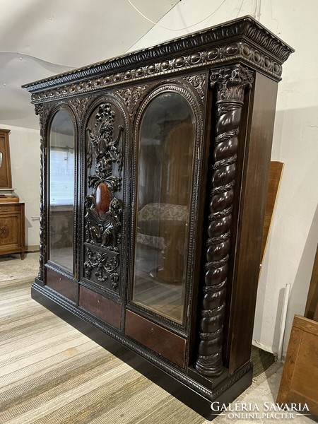 Antique Neo-Renaissance style desk + 7 items complete study room furniture available for rent