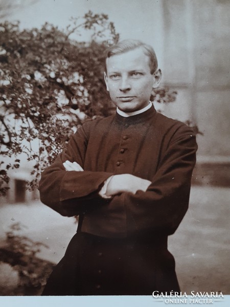 Régi fotó vintage férfi fénykép pap