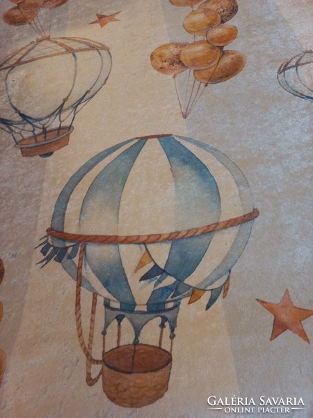 ÚJ! Gyermekszőnyeg hőlégballon és lufi mintás 100x140 cm