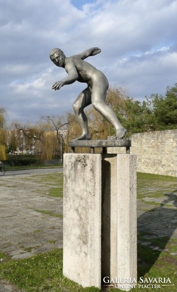 János Sóváry: discus thrower!