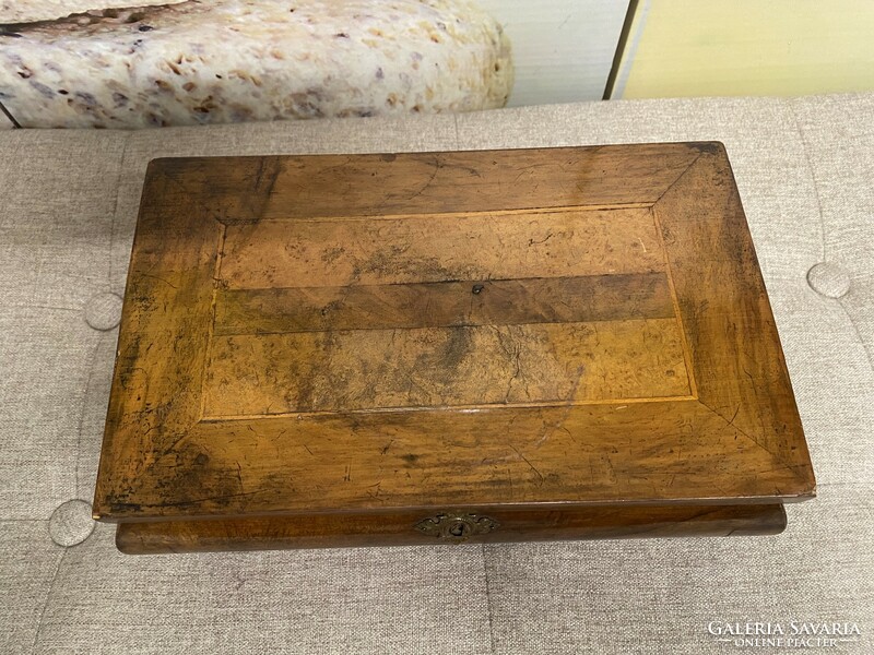Antique inlaid wooden veneer art deco style box a34