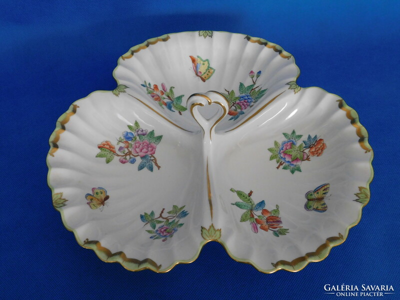 Three serving bowl with Victoria pattern from Herend