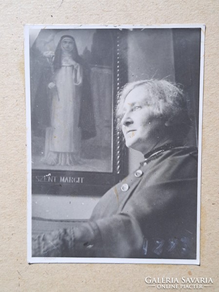 Idős hölgy portréja - olaj, vászon (teljes méret 41x52 cm) női festő, Daffinger Hanna?