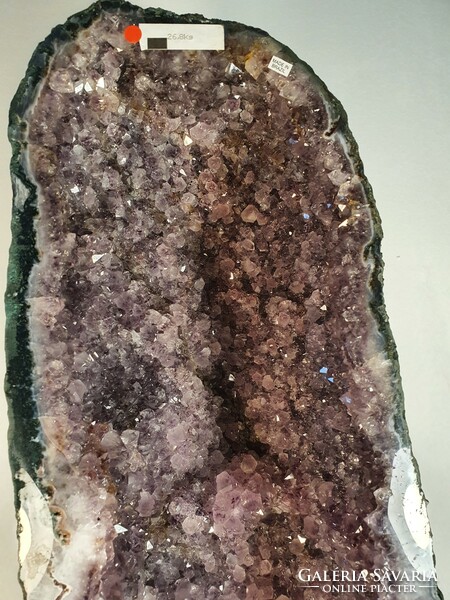 Amethyst mineral geode 26.8 kg