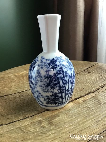 Small oriental porcelain vase