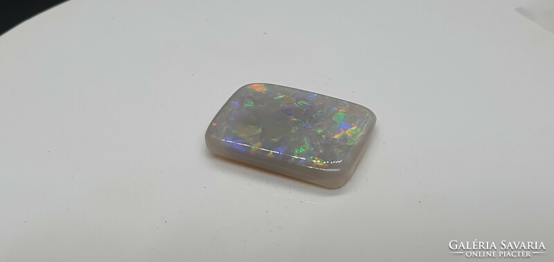 Australian opal lightning ridge 4.21 Cts