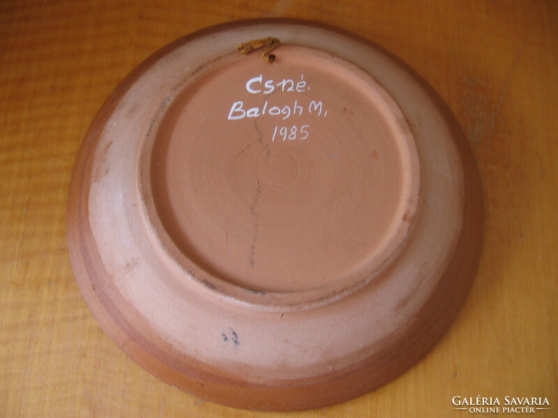 Kalocsai szignált fali tányér Csné Balogh M. 1985