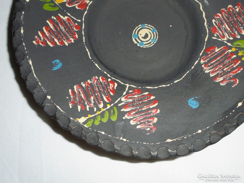 Festett kerámia falitál fali tál tányér dísztányér - 19.6 cm átmérő