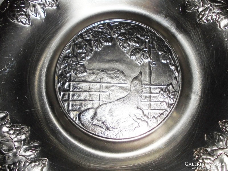 Retro alu aluminum metal tray - convex animal with wolf dog pattern image - from the 1970s