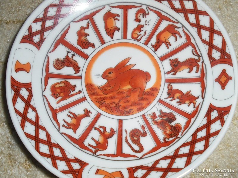 Porcelain wall plate can be hung on the wall wall plate plate - rabbit bunny animal - 16 cm diameter