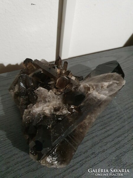 Smoky quartz mineral battery 2.4 kg