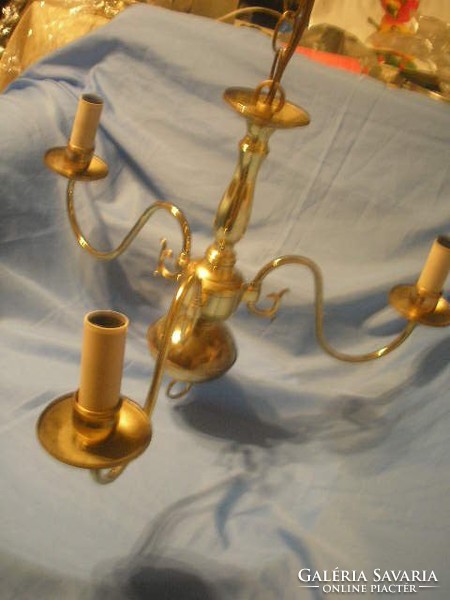 N23 deer 3-branch chandelier + set with 2 components in one bedroom for sale in nice condition