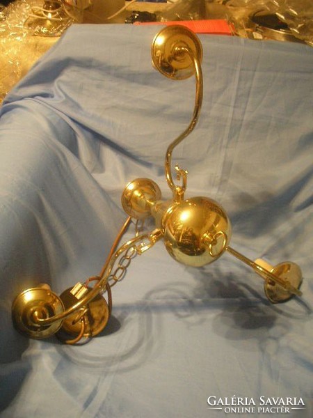 N23 deer 3-branch chandelier + set with 2 components in one bedroom for sale in nice condition