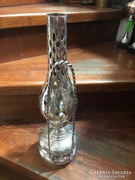 Ezüst petróleum lámpa, XX. század eleje, jelzett, 40 cm-es, 650 gramm