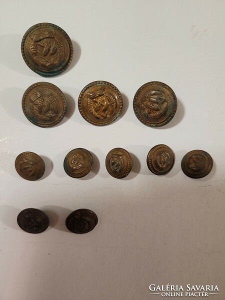 11 military buttons with Cancer coat of arms