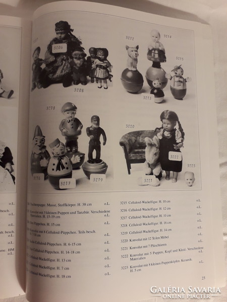 Two pieces together! Auction catalog on the subject of antique toys, an insight into the past