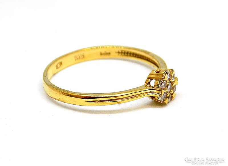 Köves virágos arany gyűrű (ZAL-AU112243)