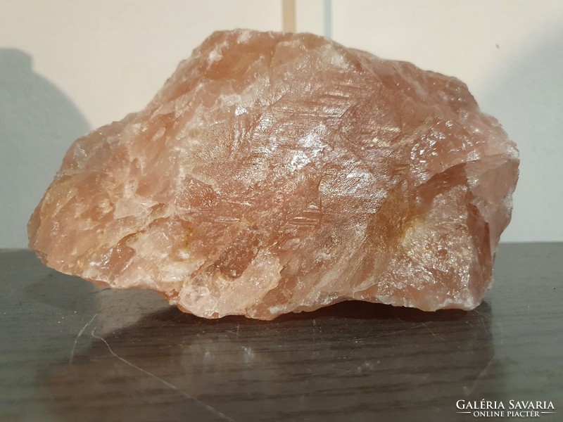 Rózsakvarc ásvány tömb 2,2 kg